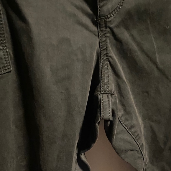 Universal Thread Dark Green Cargo Pants - Picture 5 of 9